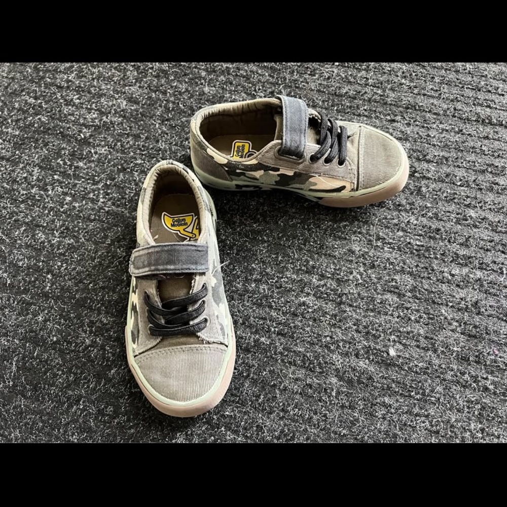 Kids Camouflage Sneakers